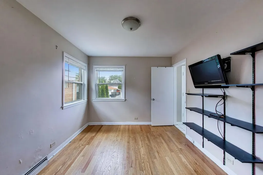 2941 North Rutherford Avenue Chicago IL 60634