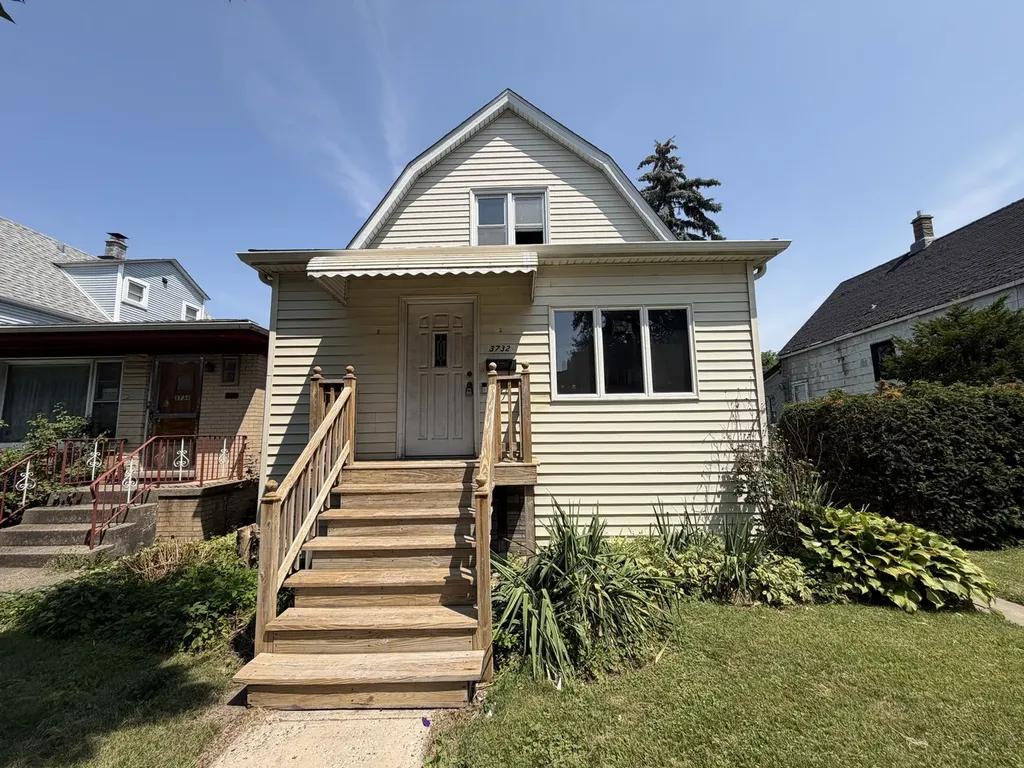 3732 West Addison Street Chicago IL 60618