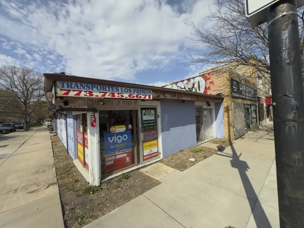 5724 West Diversey Avenue Chicago IL 60639