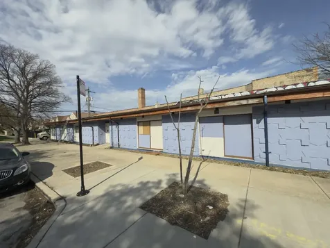 5724 West Diversey Avenue Chicago IL 60639