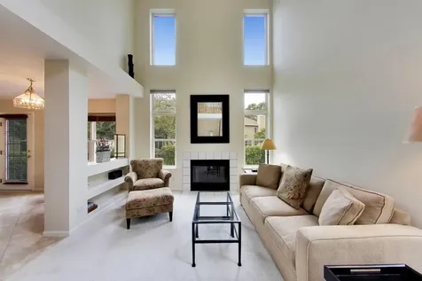 340 South Jewel Court Palatine IL 60074