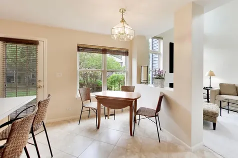 340 South Jewel Court Palatine IL 60074