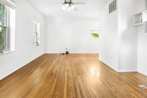 1337 West Flournoy Street Chicago IL 60607