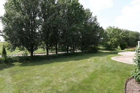 728 Holland Lane Romeoville IL 60446