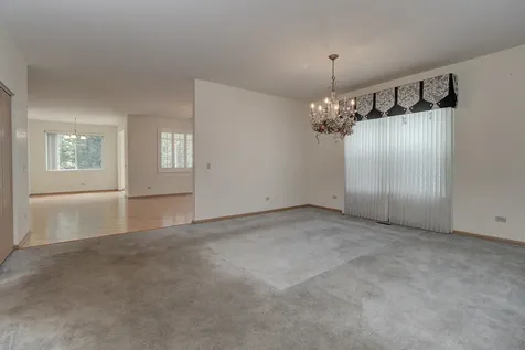 728 Holland Lane Romeoville IL 60446