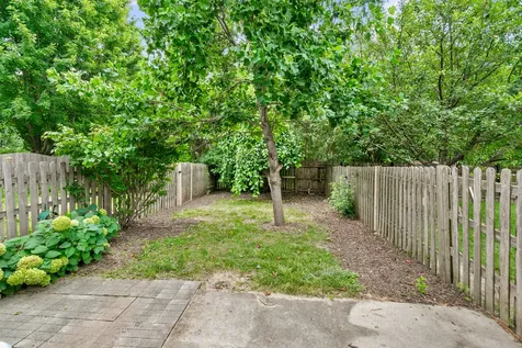 1320 East Arnold Street Sandwich IL 60548