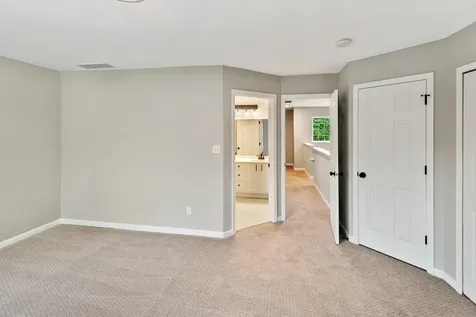 1320 East Arnold Street Sandwich IL 60548