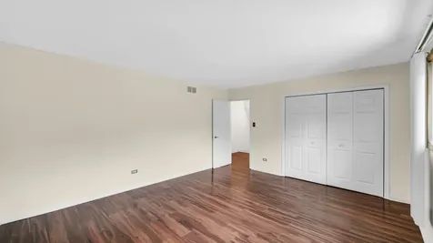 621 Escanaba Avenue Calumet City IL 60409