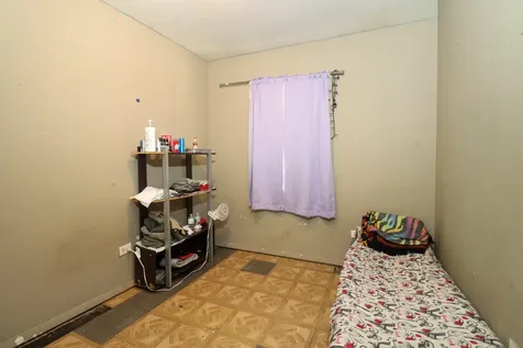 2123 Wallace Avenue North Chicago IL 60064