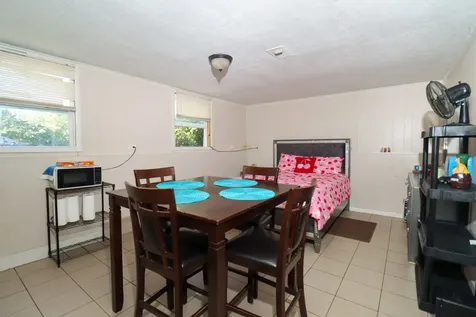 2123 Wallace Avenue North Chicago IL 60064