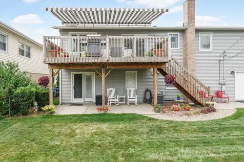 1826 West Catalpa Lane Mount Prospect IL 60056