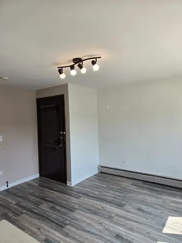 8758 West Berwyn Avenue Chicago IL 60656