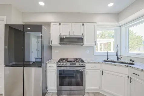 6805 Johnsburg Road Spring Grove IL 60081