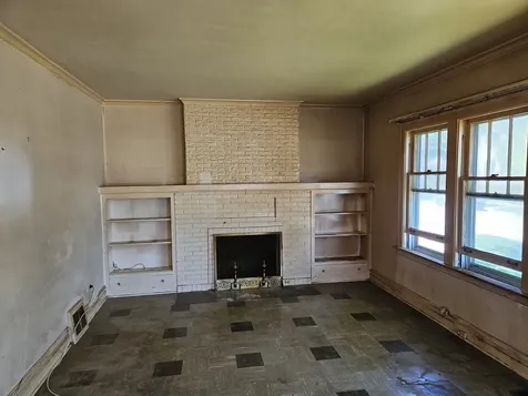 7205 West Ibsen Street Chicago IL 60631