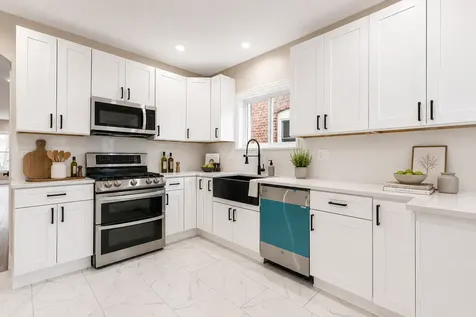 2234 Gunderson Avenue Berwyn IL 60402