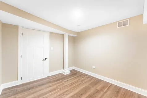 2234 Gunderson Avenue Berwyn IL 60402