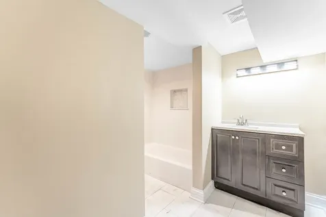 2234 Gunderson Avenue Berwyn IL 60402
