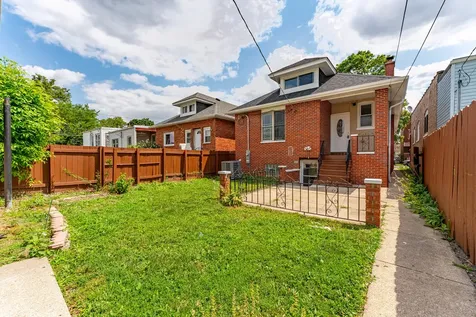 2234 Gunderson Avenue Berwyn IL 60402