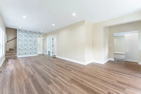 2234 Gunderson Avenue Berwyn IL 60402