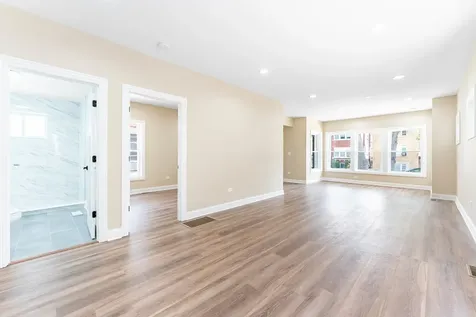 2234 Gunderson Avenue Berwyn IL 60402