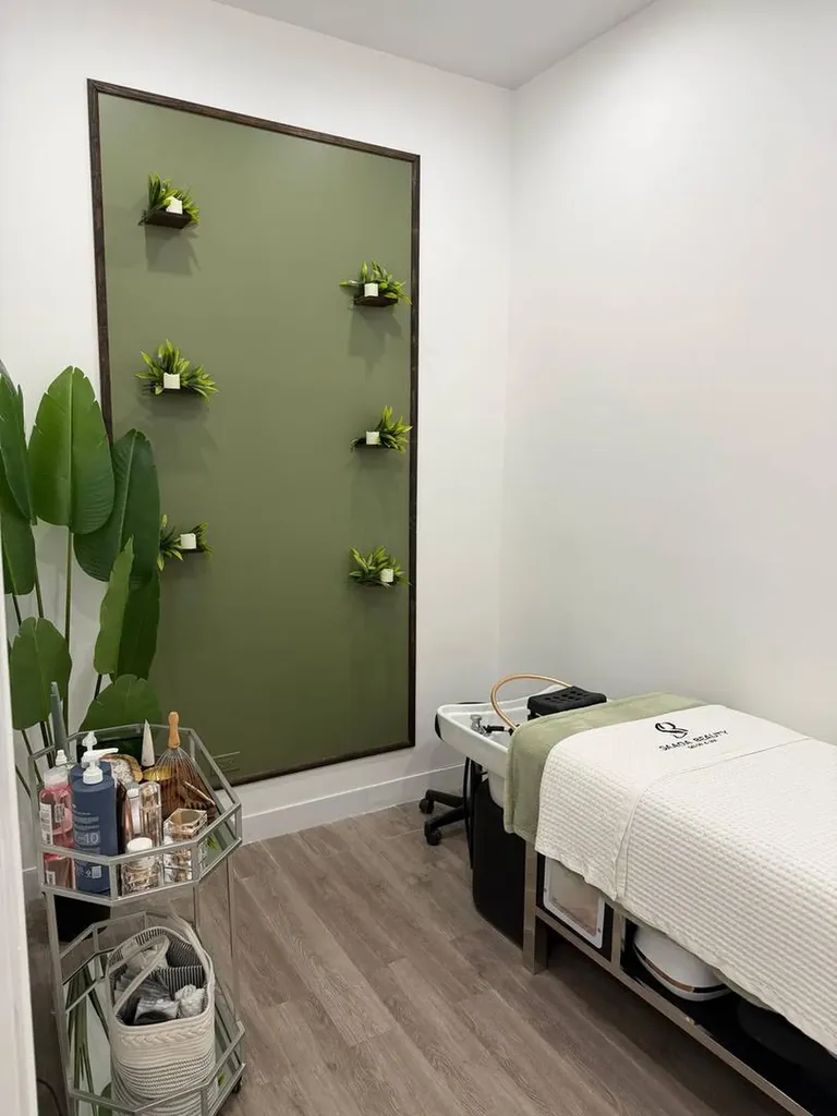 3110 Sheridan Road Chicago IL 60657