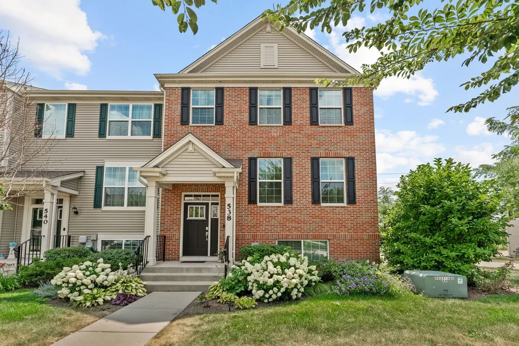 538 Cimmaron Circle Crystal Lake IL 60012
