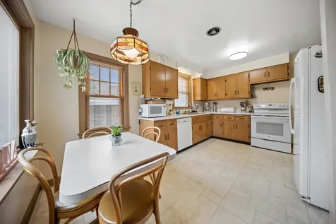 6631 North Caldwell Avenue Chicago IL 60646