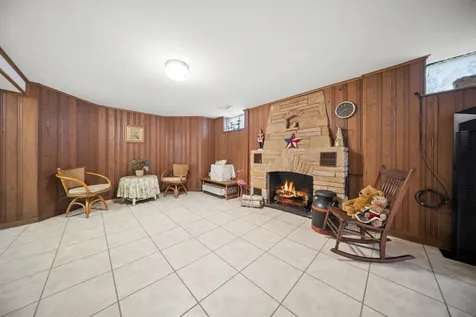 6631 North Caldwell Avenue Chicago IL 60646