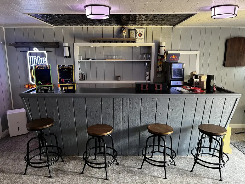 13141 South Muskegon Avenue Chicago IL 60633