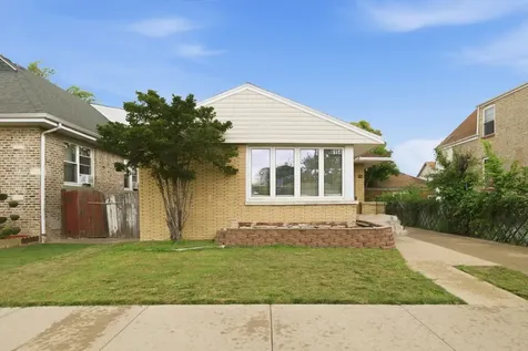 6152 West Wrightwood Avenue Chicago IL 60639