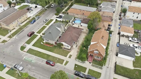 6152 West Wrightwood Avenue Chicago IL 60639