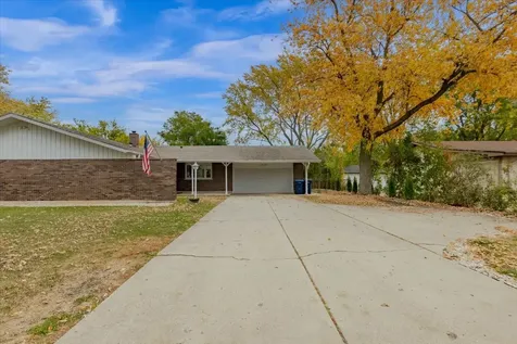 1313 Landwehr Road Northbrook IL 60062