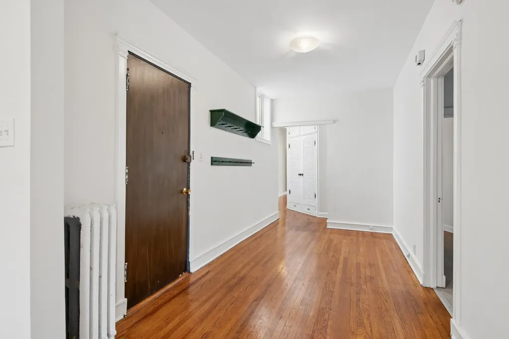5715 South Blackstone Avenue Chicago IL 60637