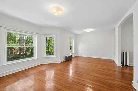 5715 South Blackstone Avenue Chicago IL 60637