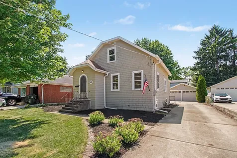 840 North Arlington Heights Road Arlington Heights IL 60004