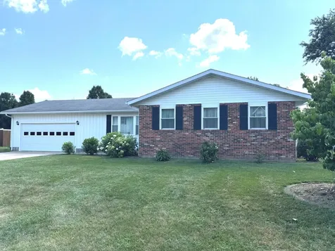 222 Northwood Lane Salem IL 62881