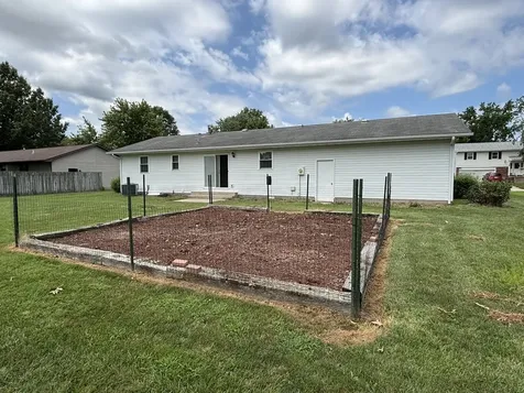 222 Northwood Lane Salem IL 62881