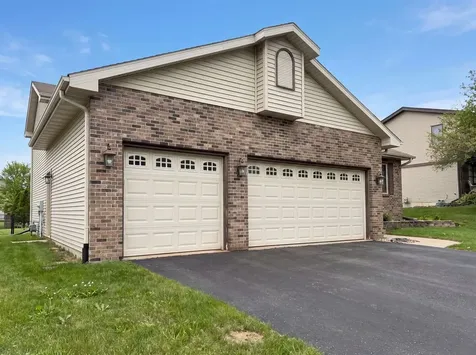 1503 Featherstone Road Rockford IL 61107