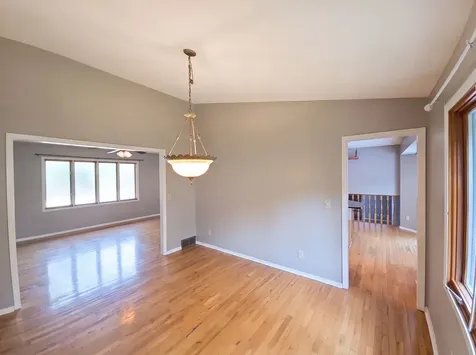 1503 Featherstone Road Rockford IL 61107