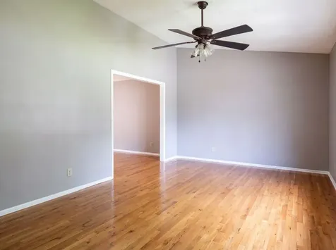 1503 Featherstone Road Rockford IL 61107