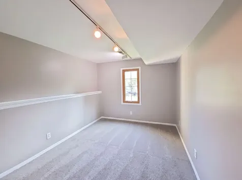 1503 Featherstone Road Rockford IL 61107
