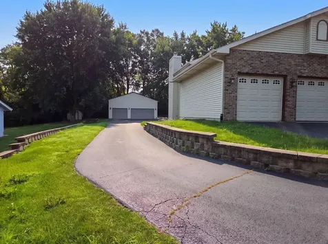 1503 Featherstone Road Rockford IL 61107