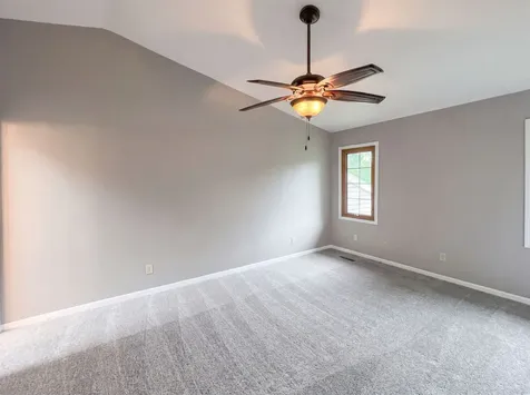 1503 Featherstone Road Rockford IL 61107