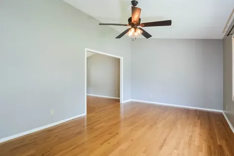 1503 Featherstone Road Rockford IL 61107