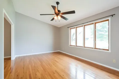 1503 Featherstone Road Rockford IL 61107