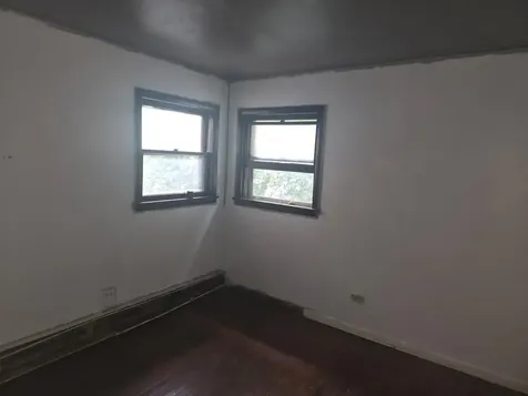 8045 South Carpenter Street Chicago IL 60620