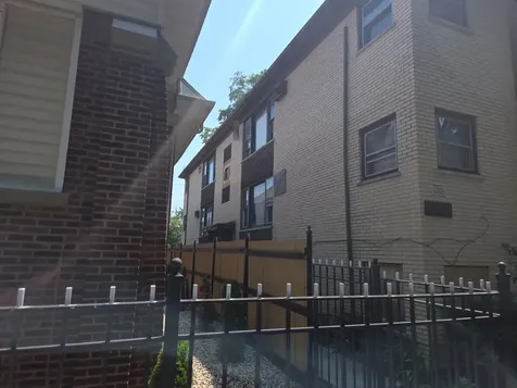 8045 South Carpenter Street Chicago IL 60620