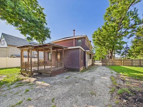 9828 West South Avenue Schiller Park IL 60176