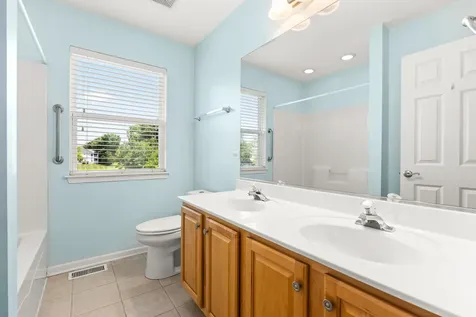 260 Ridge Road North Aurora IL 60542