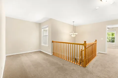 260 Ridge Road North Aurora IL 60542